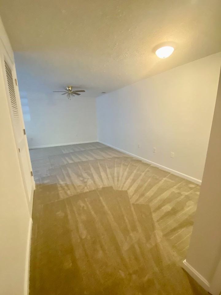 15 Oak Rd - Photo 4 of 27