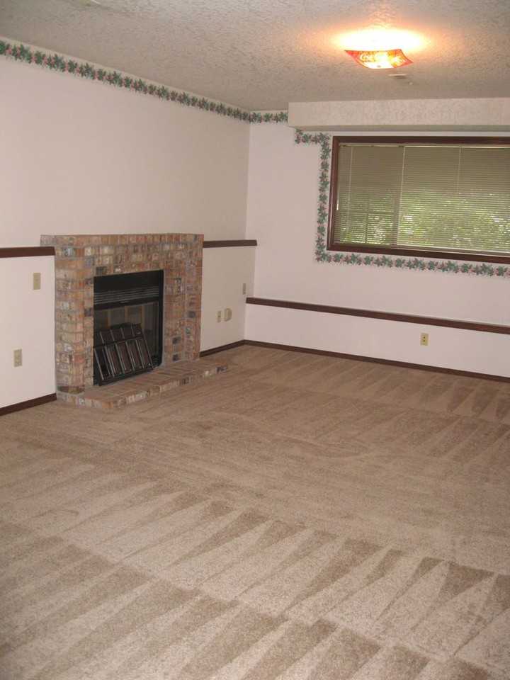 6667 Sw 153rd Ave - Photo 3 of 5