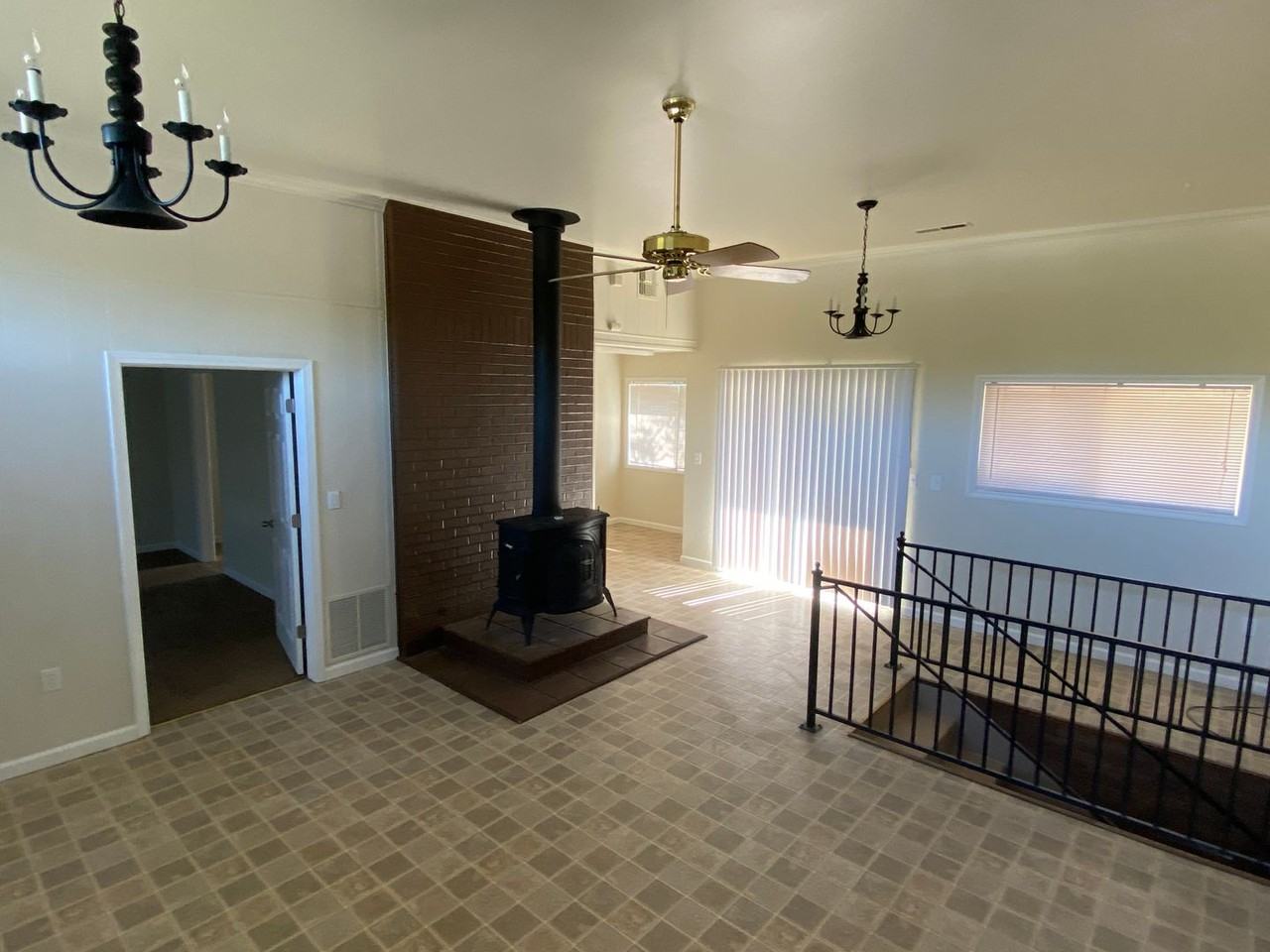 3095 Chico River Rd - Photo 3 of 23