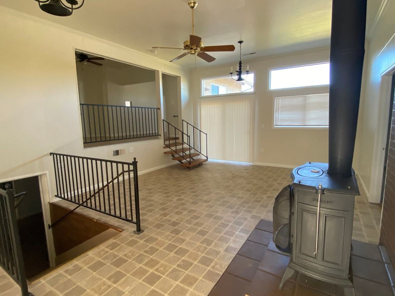 3095 Chico River Rd - Photo 4 of 27