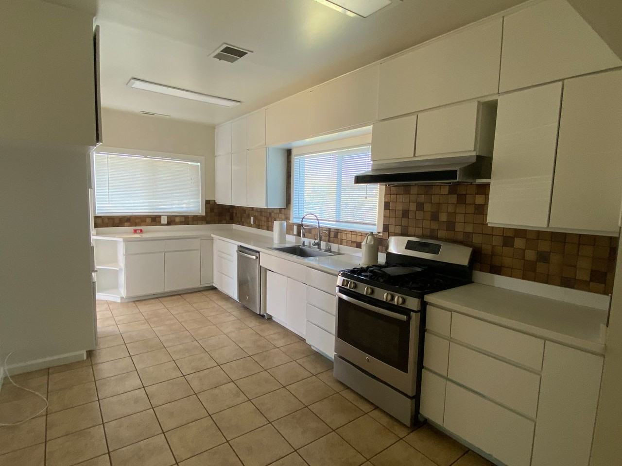 3095 Chico River Rd - Photo 5 of 27