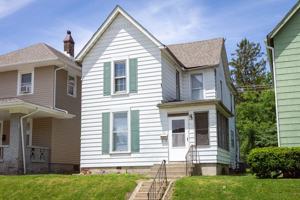 featured image of 824 W Beechwood Ave