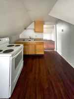featured image of 815 W University Ave