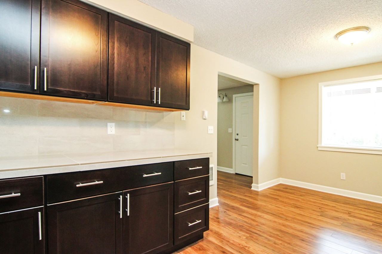 Sunnyside Terrace - Photo 4 of 15