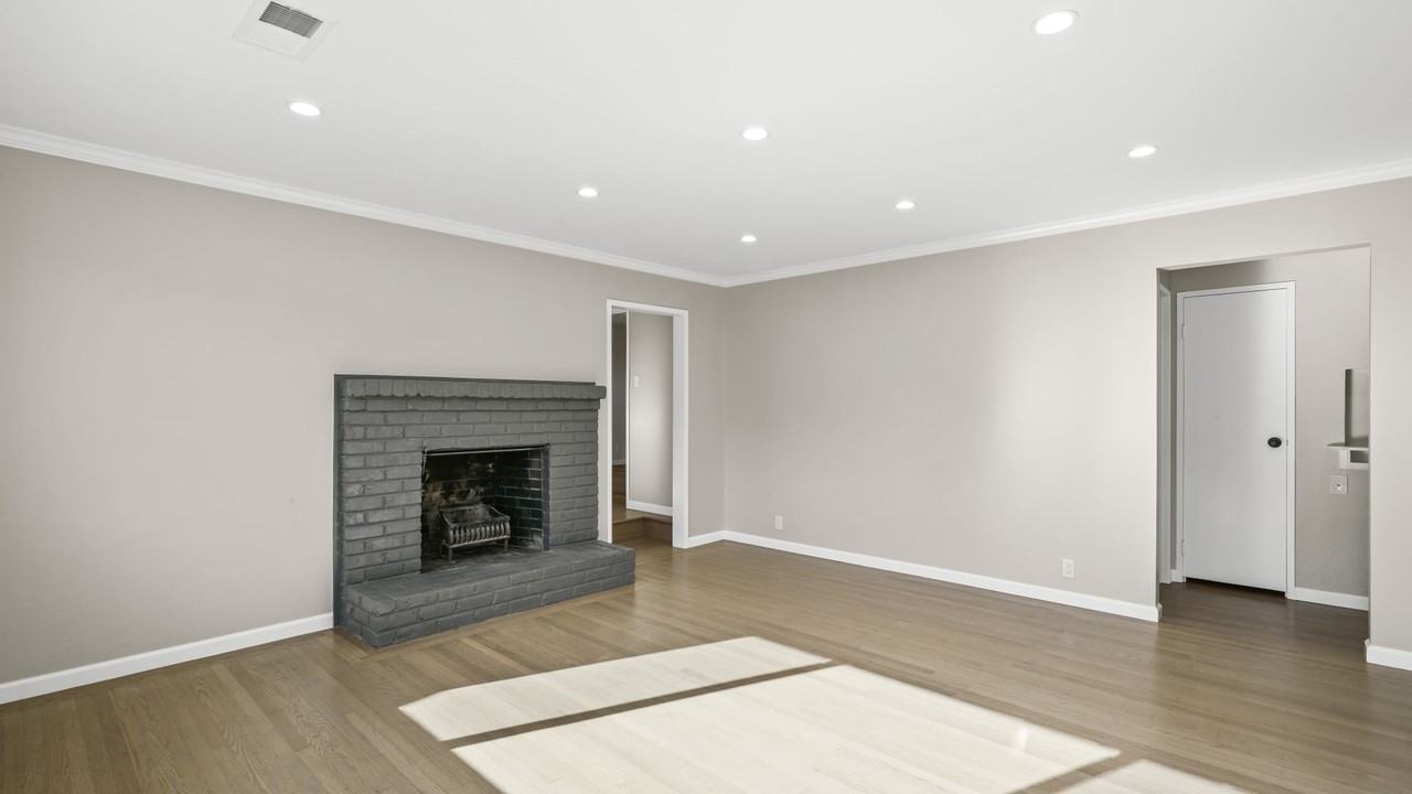 63 Linden Ave - Photo 2 of 24