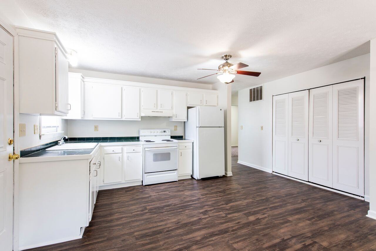 5406 Windy Willow Dr - Photo 2 of 21