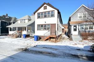 featured image of 447 Banfil St