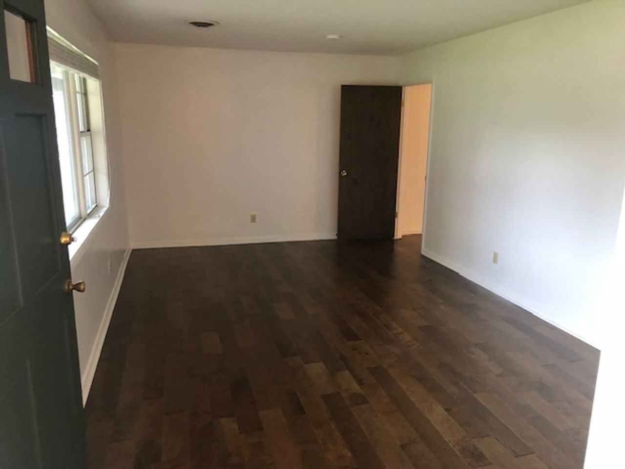 2509 Hood Ave - Photo 3 of 14