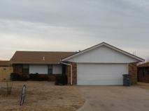 6410 Sw Glenhaven Ave - Photo 1 of 1