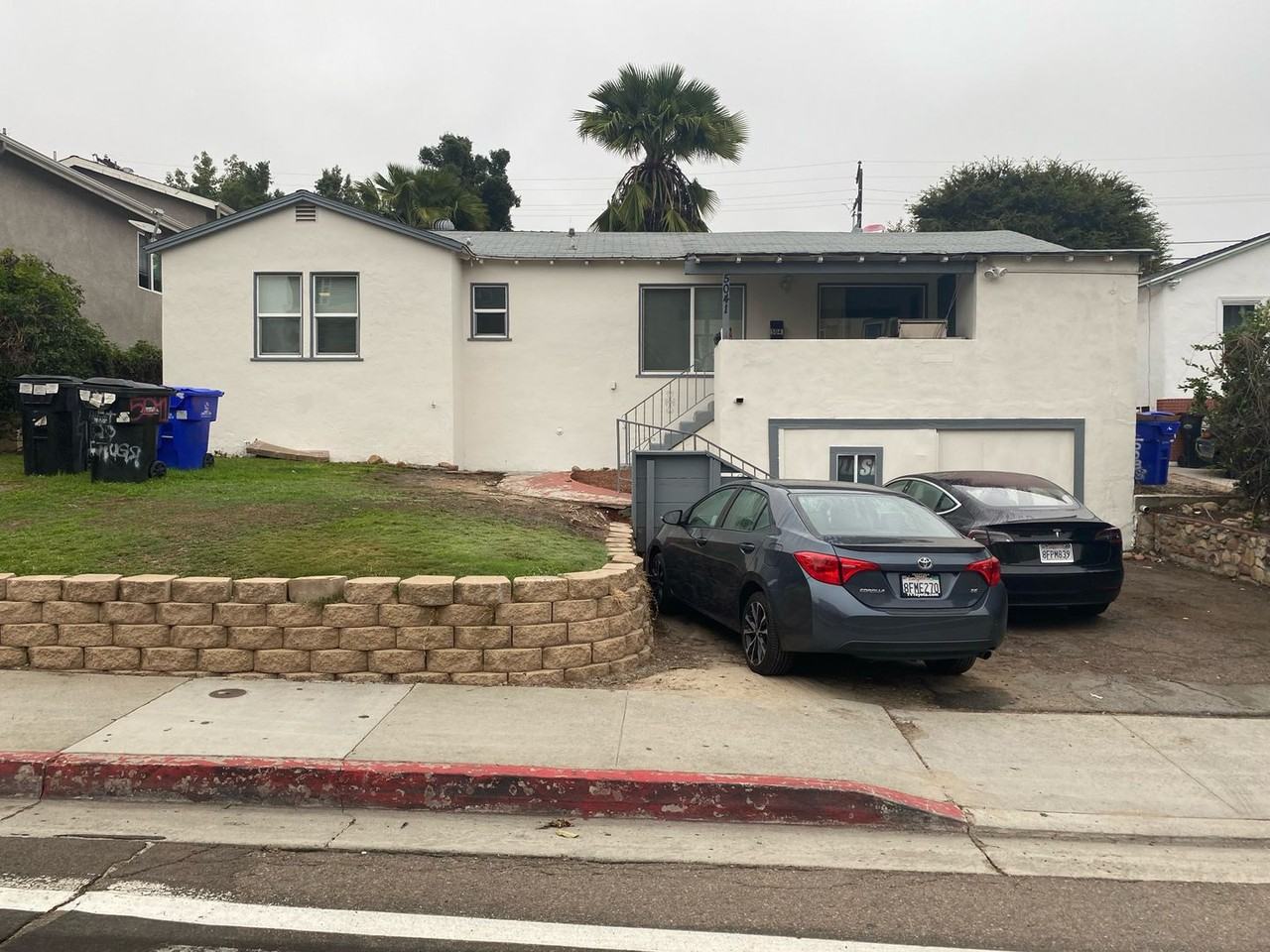 5041 College Ave