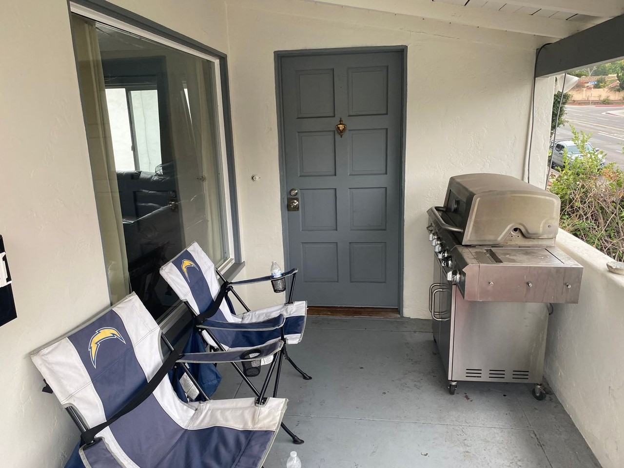 5041 College Ave - Photo 2 of 25