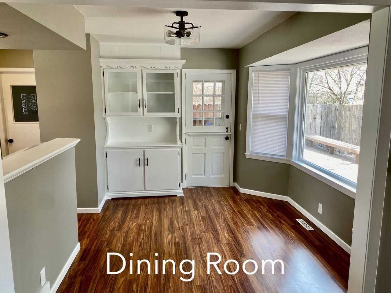 1457 N Coolidge Ave - Photo 4 of 17