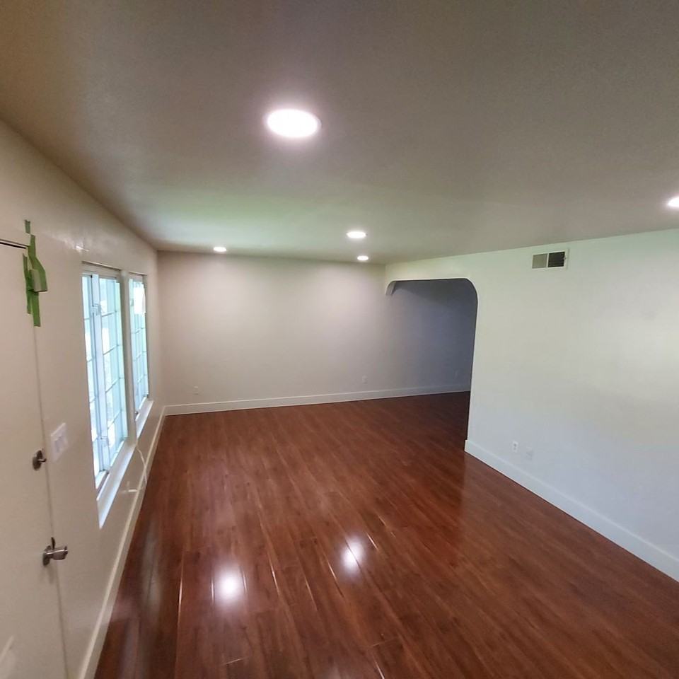 8883 Salmon Falls Dr #E - Photo 3 of 17