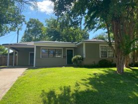 5745 Roma Dr - Photo 1 of 1