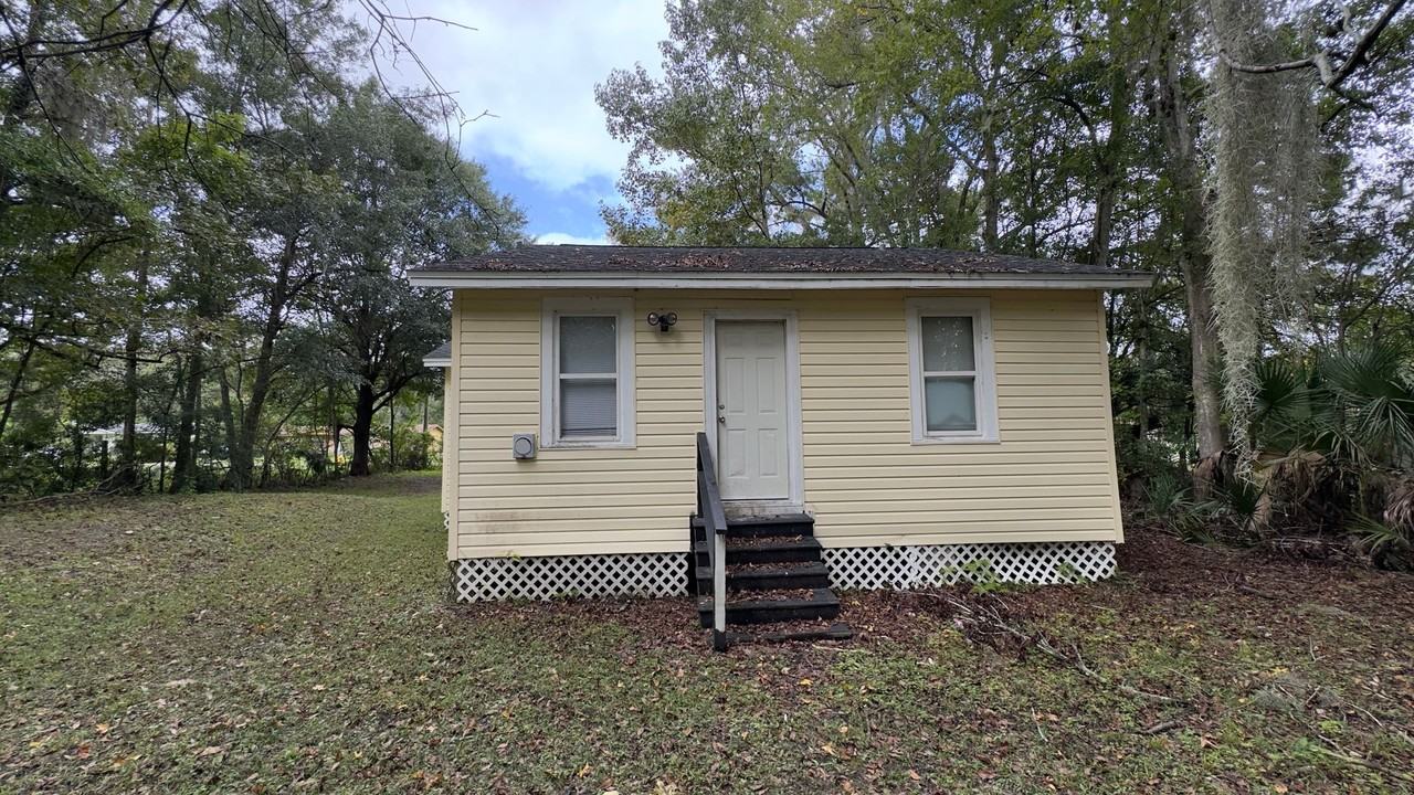 4408 Kenndle Rd - Photo 7 of 14
