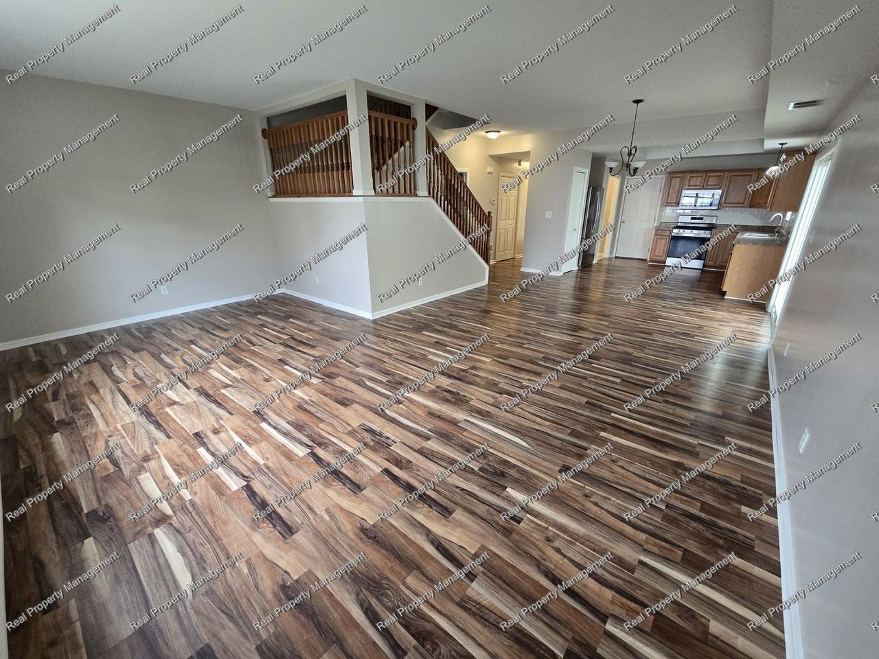 1233 Fox Hollow Dr - Photo 2 of 14