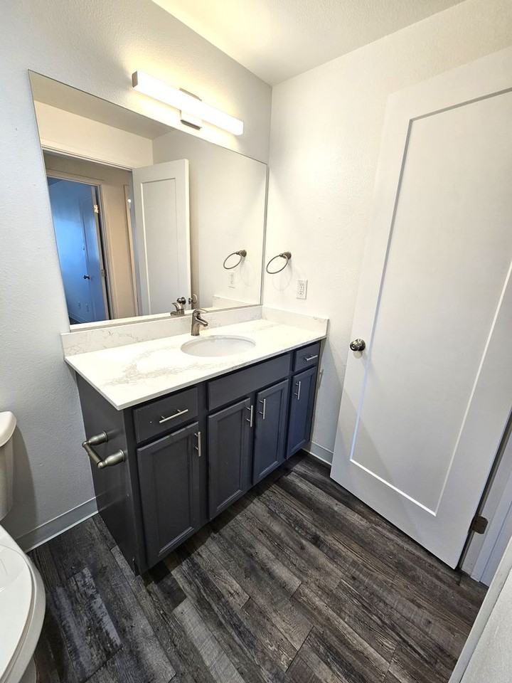 Chandelle Apartments - Photo 7 of 14