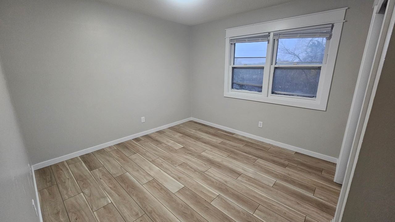 Discover Modern Comfort at Welbeck Apartments ~ Rent Special - Photo 4 of 15