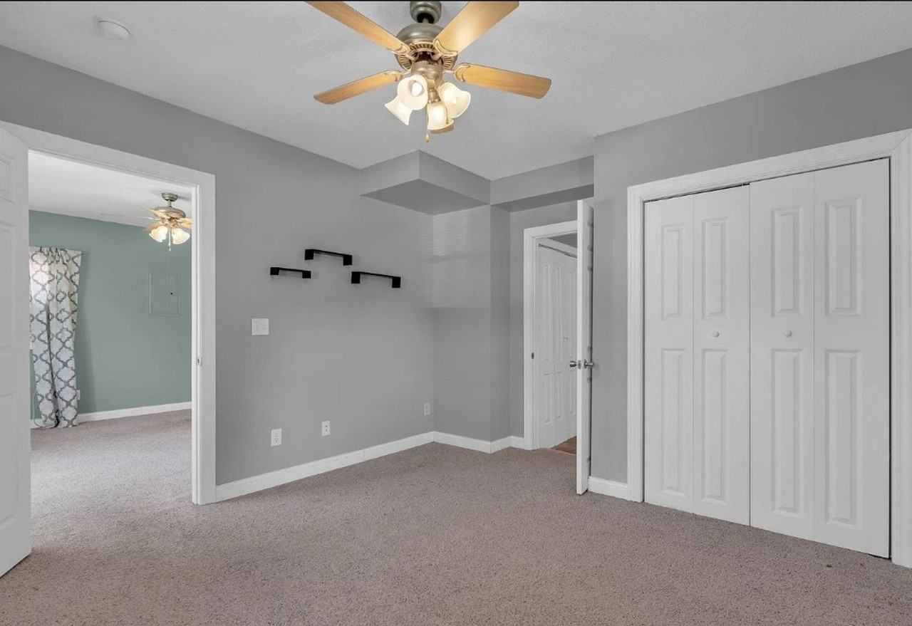 2209 41st St - Photo 6 of 12