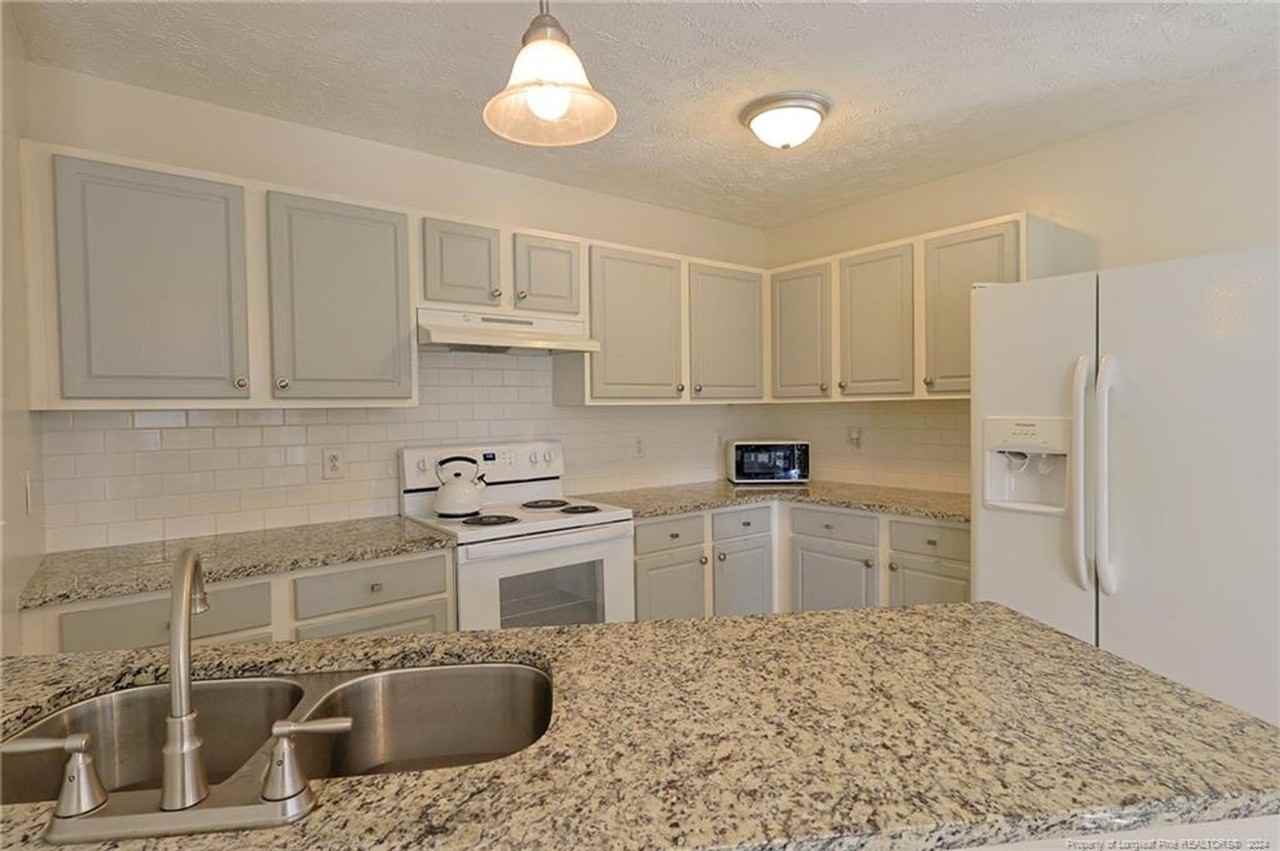 106 Liberty Ct - Photo 6 of 18