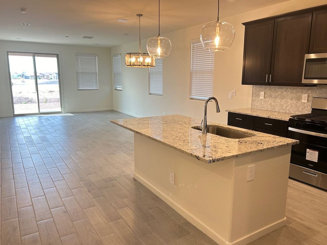 20520 N Candlelight Rd - Photo 5 of 21