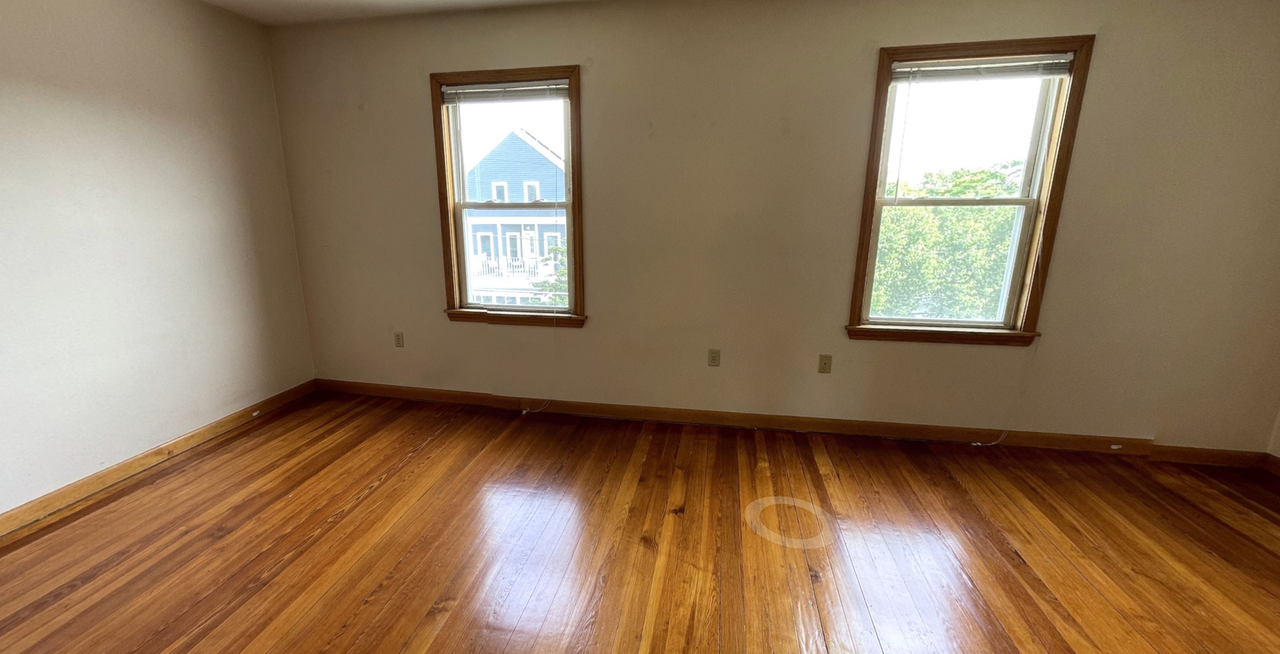 17 Princeton St - Photo 6 of 9
