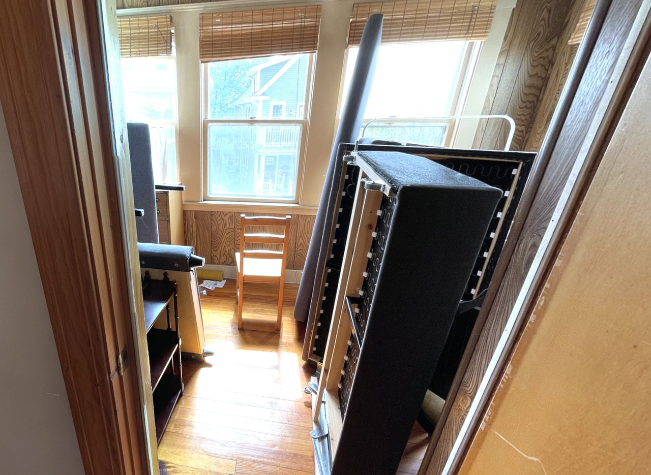 17 Princeton St - Photo 7 of 9