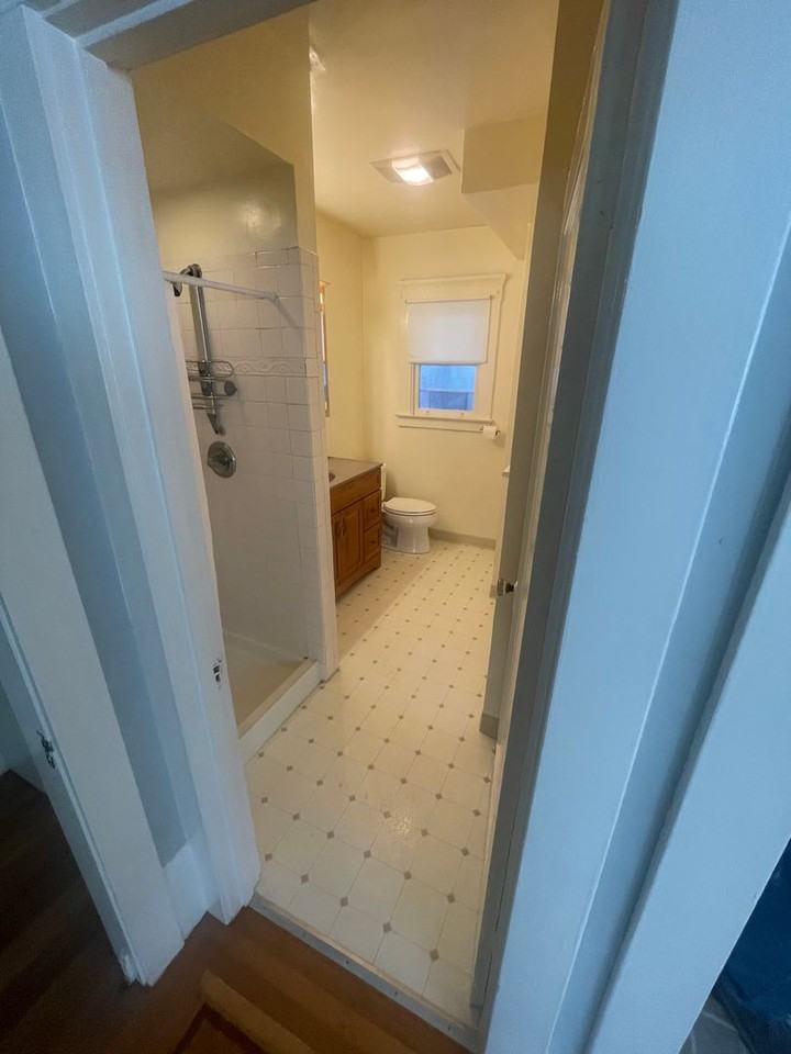 5458 Shafter Ave - Photo 2 of 19