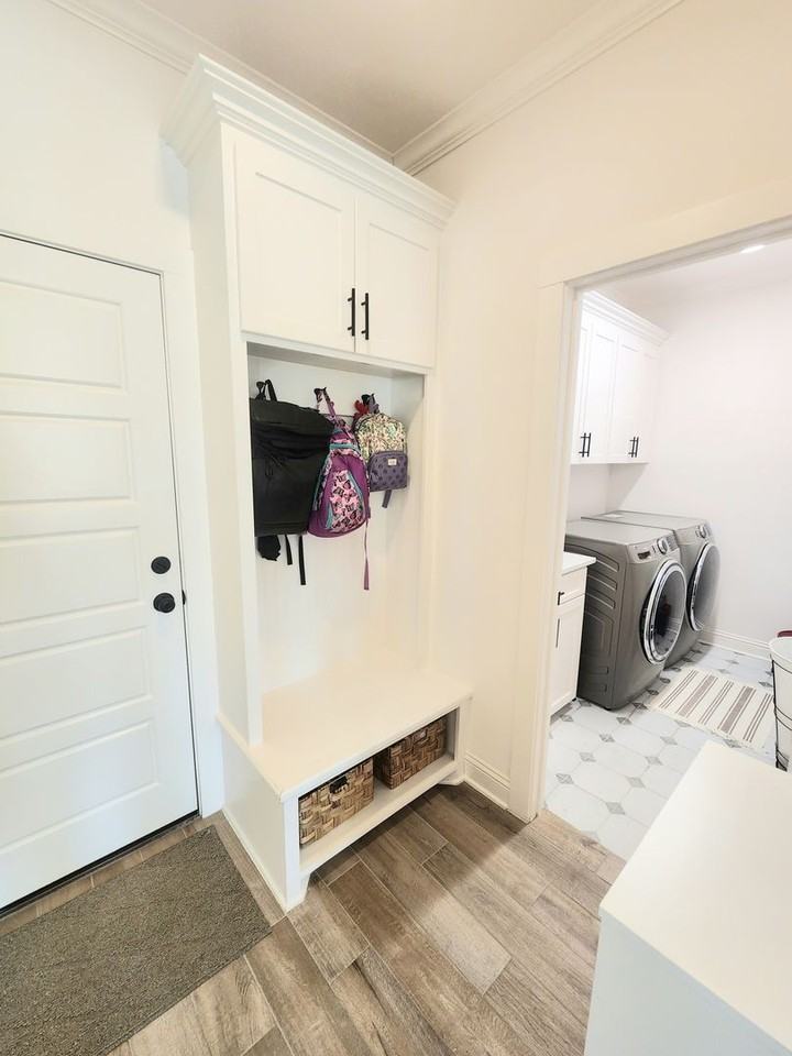 332 Newport Lane - Photo 5 of 18