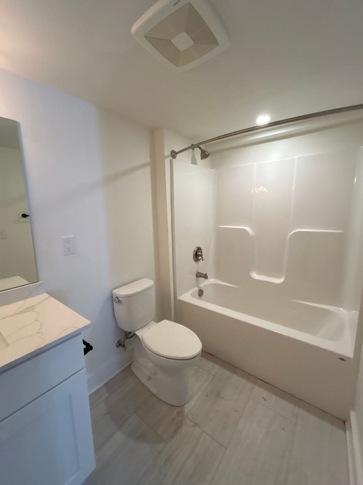 Stewart,SE,825 - Photo 5 of 17