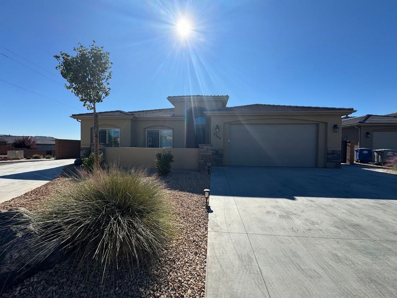 2742 E 430 N - Photo 2 of 26