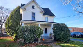 featured image of 114 S 6th St