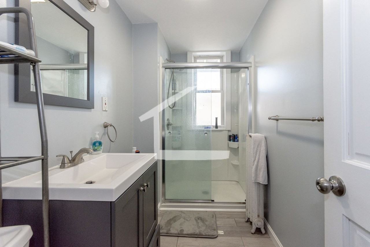 31 Chester St - Photo 3 of 8