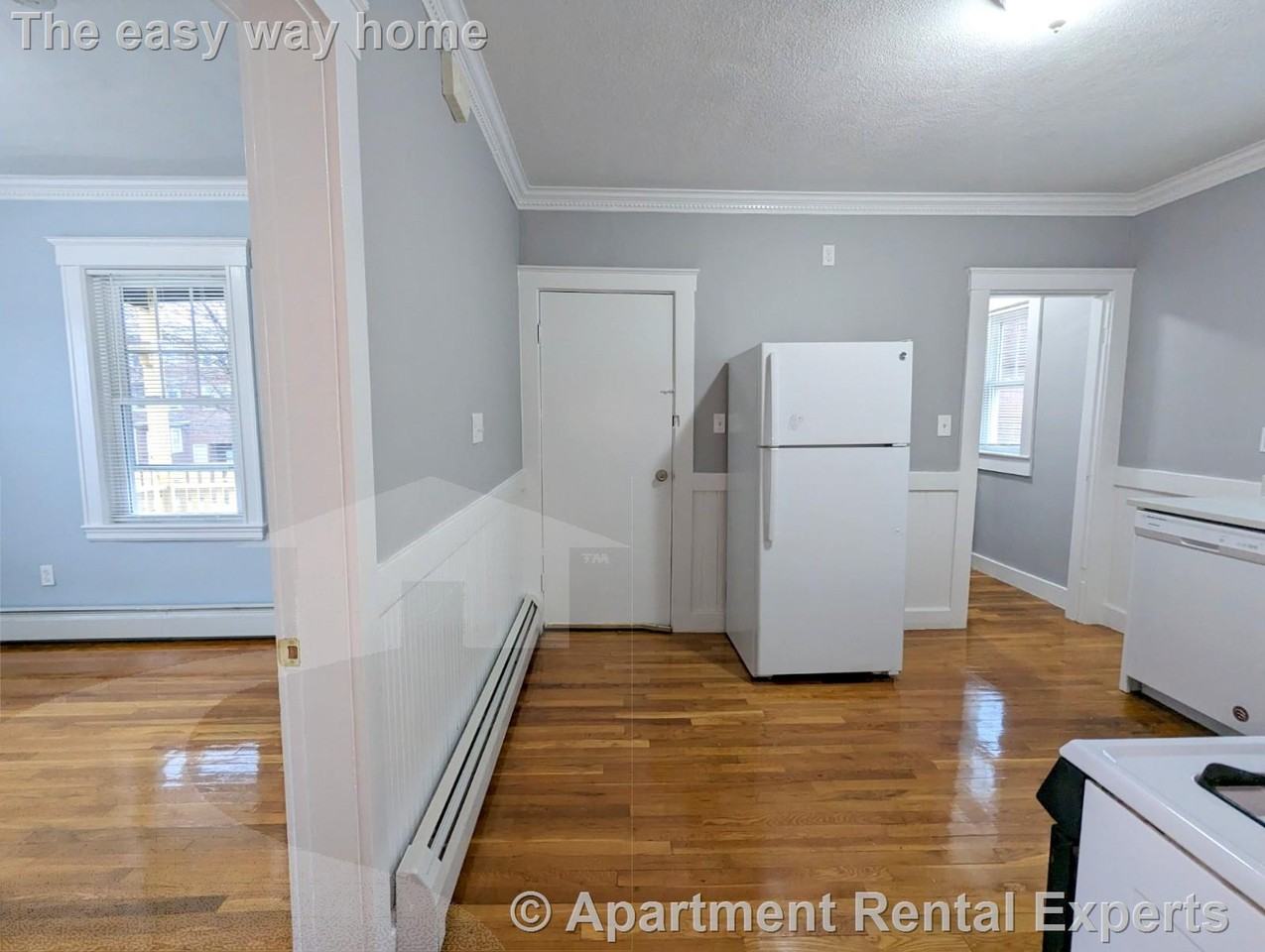 4 Edgar Ct #2 - Photo 6 of 22