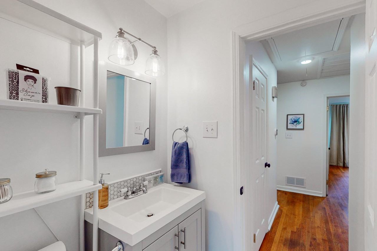 Willivee Dr - Photo 3 of 11