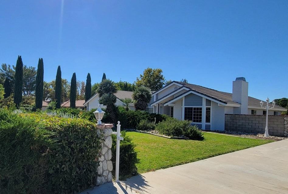 43909 Ryckebosch Ln - Photo 2 of 4