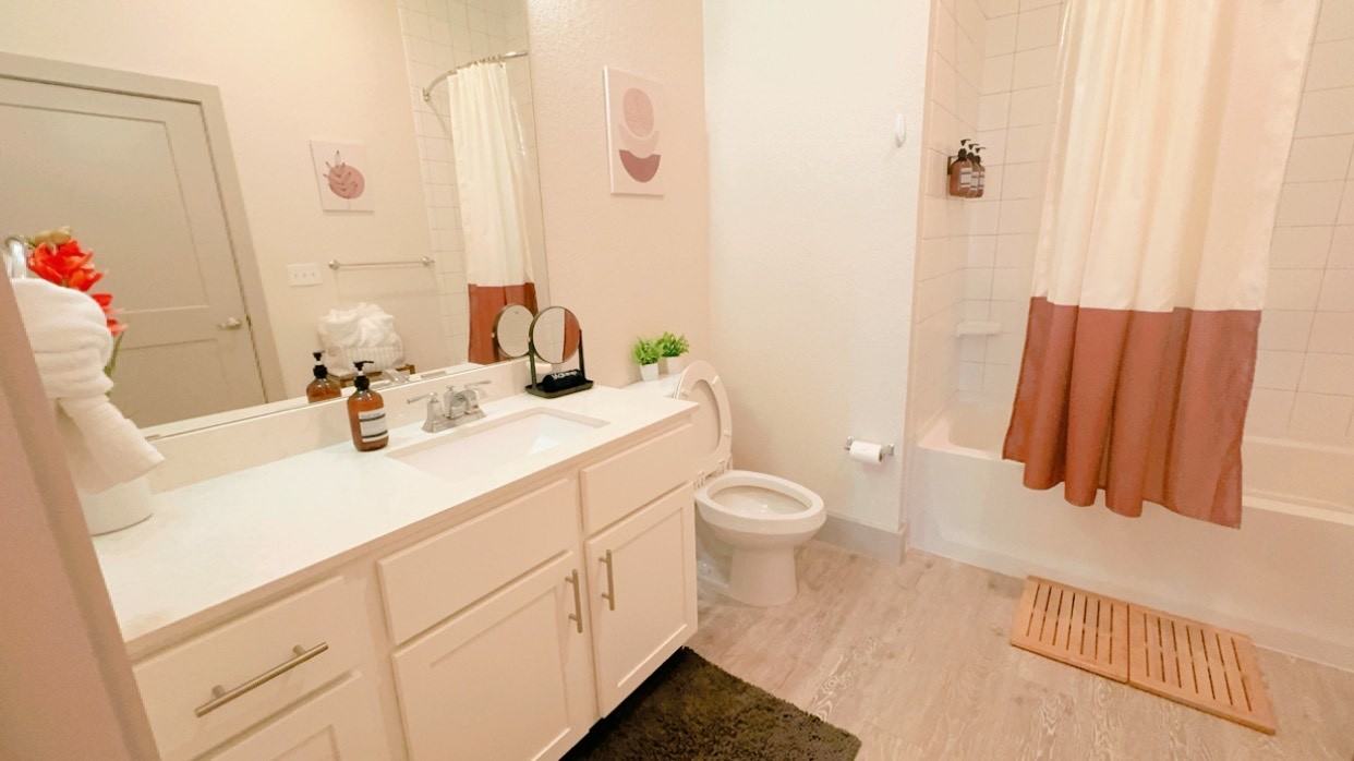 120 9th Street #1100 - Photo 4 of 9