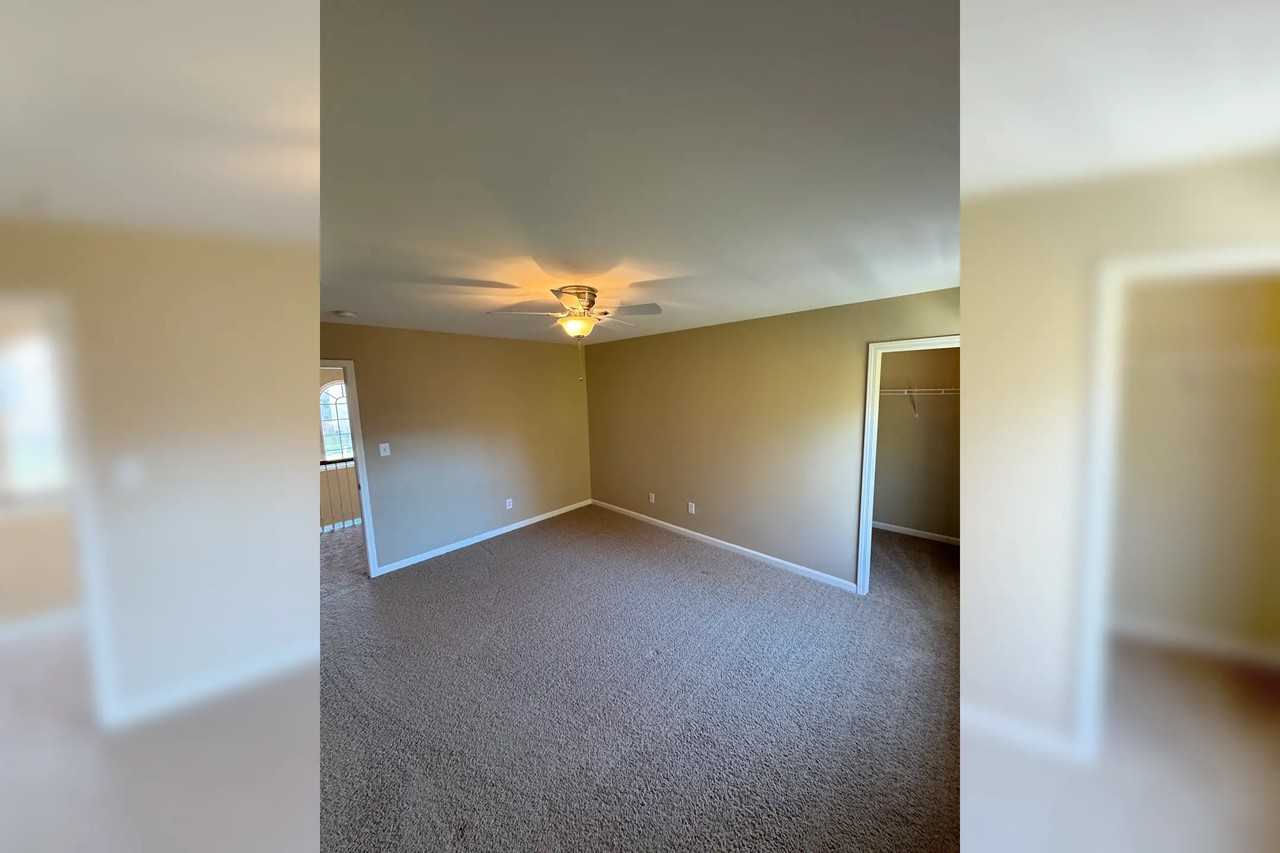 17002 Bowline View Trl - Photo 3 of 18