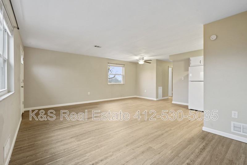 13862 U.S. - Photo 3 of 21