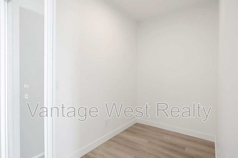 1703-1488 Bertram - Photo 4 of 8