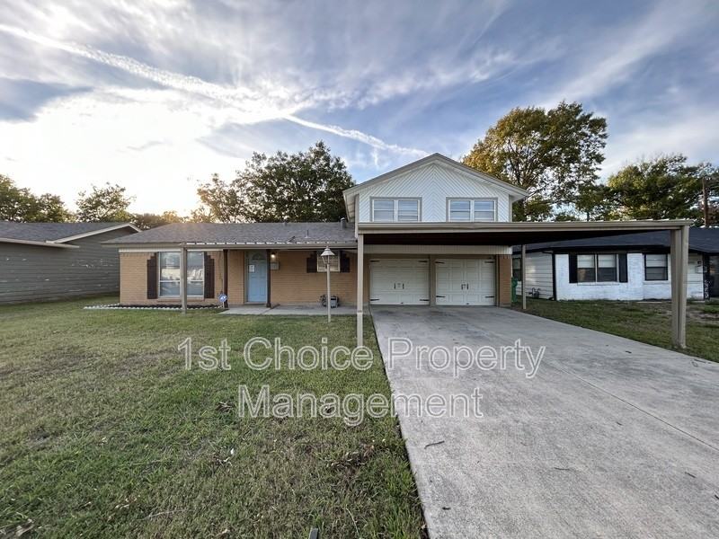 4209 Haltom Rd - Photo 2 of 40