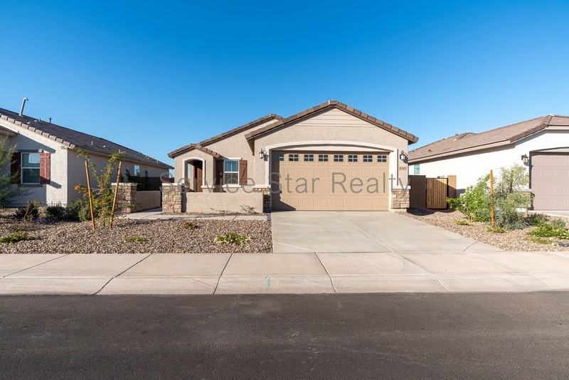 36400 W Mondragone Ln - Photo 2 of 31