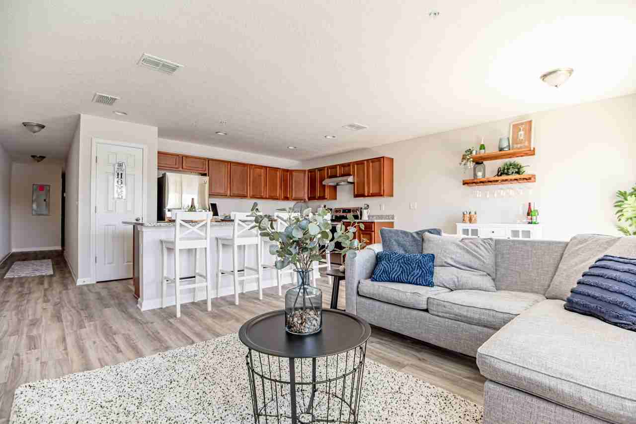 9205 Western Way #4 - Photo 3 of 18