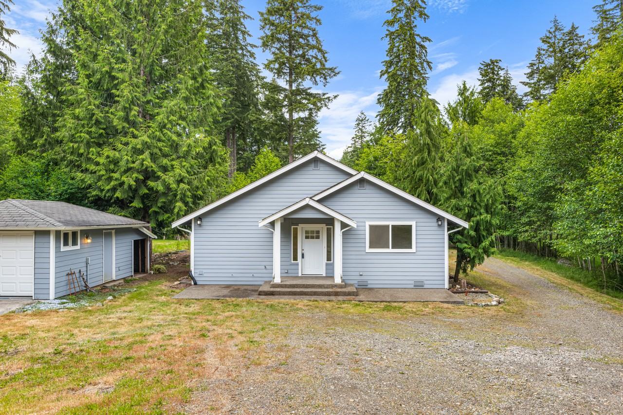 141 E Dunoon Pl - Photo 3 of 36