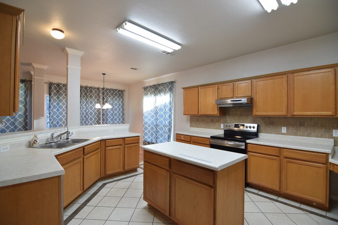 216 Pomo Trl - Photo 4 of 32