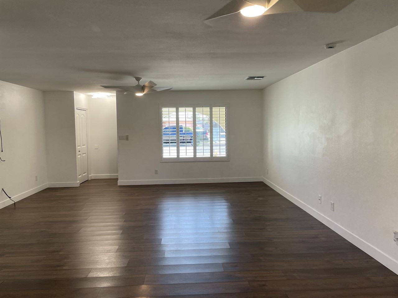 4322 W Sandra Cir - Photo 7 of 41