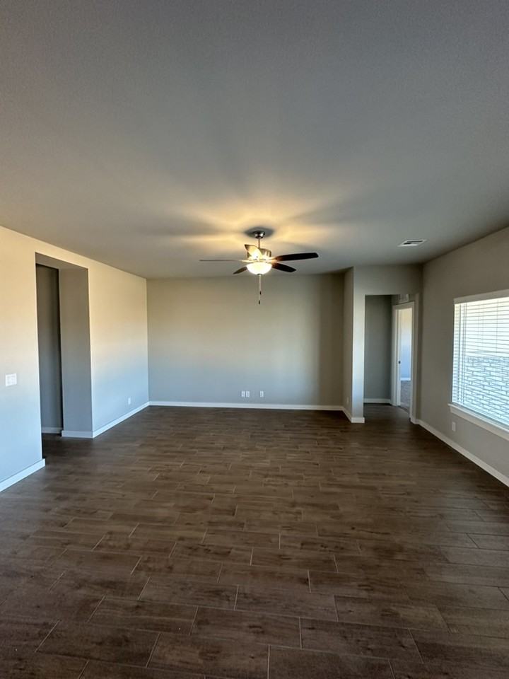 1651 E 140th Pl - Photo 2 of 17