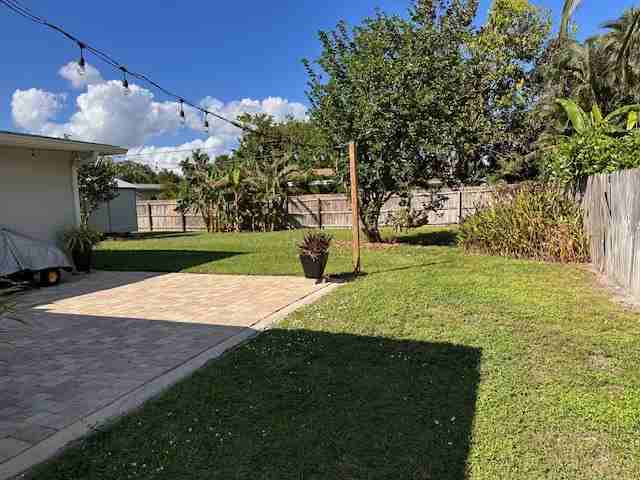 1249 Vesper Dr - Photo 3 of 18
