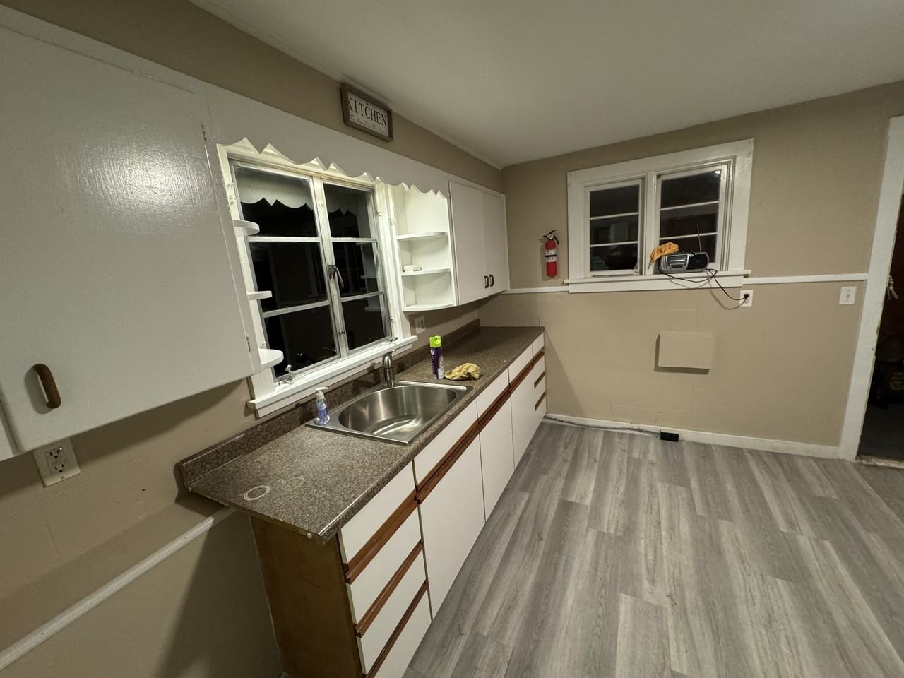 522 Main Street #2nd floor - Photo 3 of 11