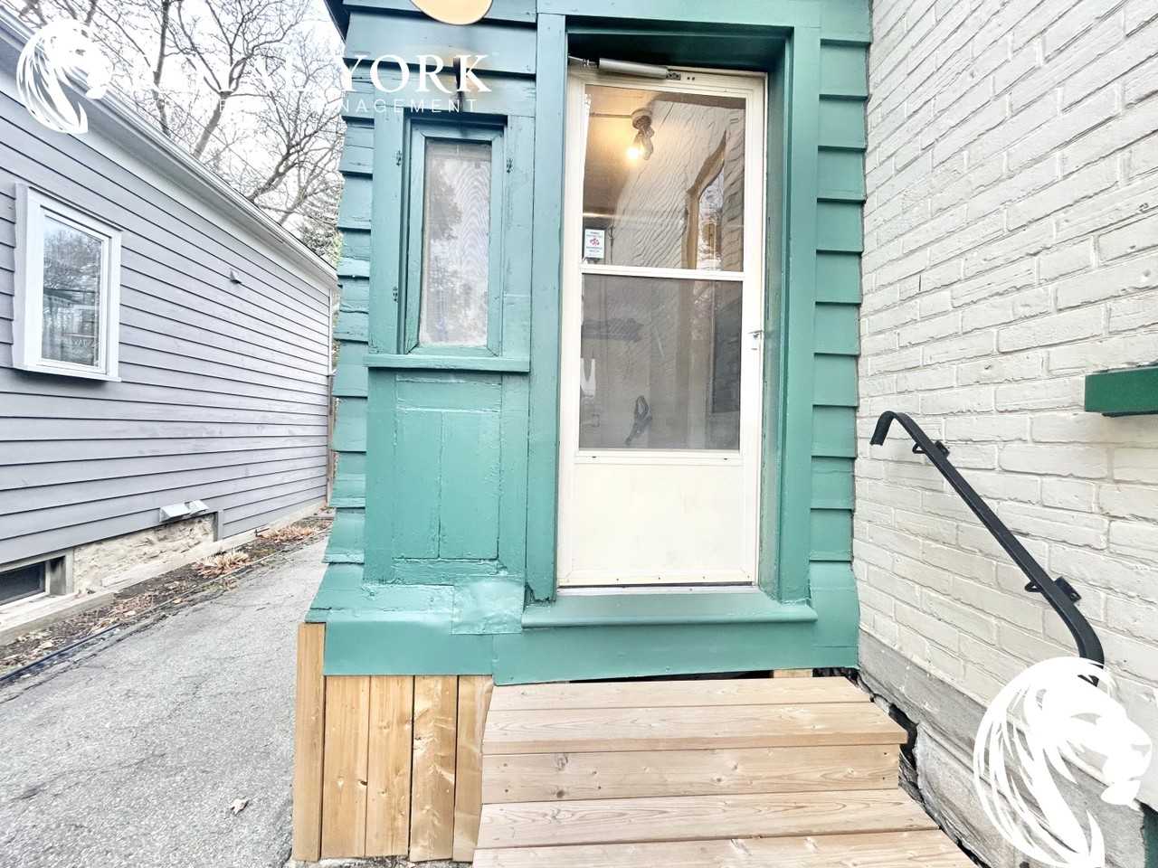 1-90 Louisa Street, Kitchener, Ontario N2H 5M1 - Photo 3 of 14